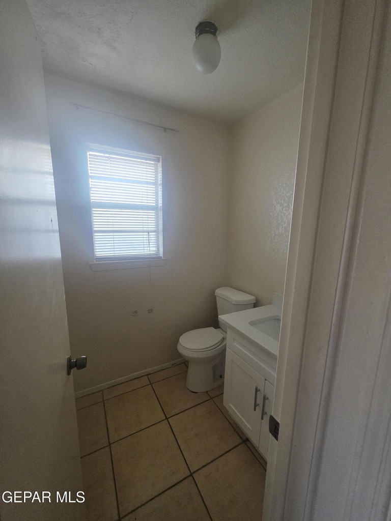 10908 Bob Stone Drive - Photo 6