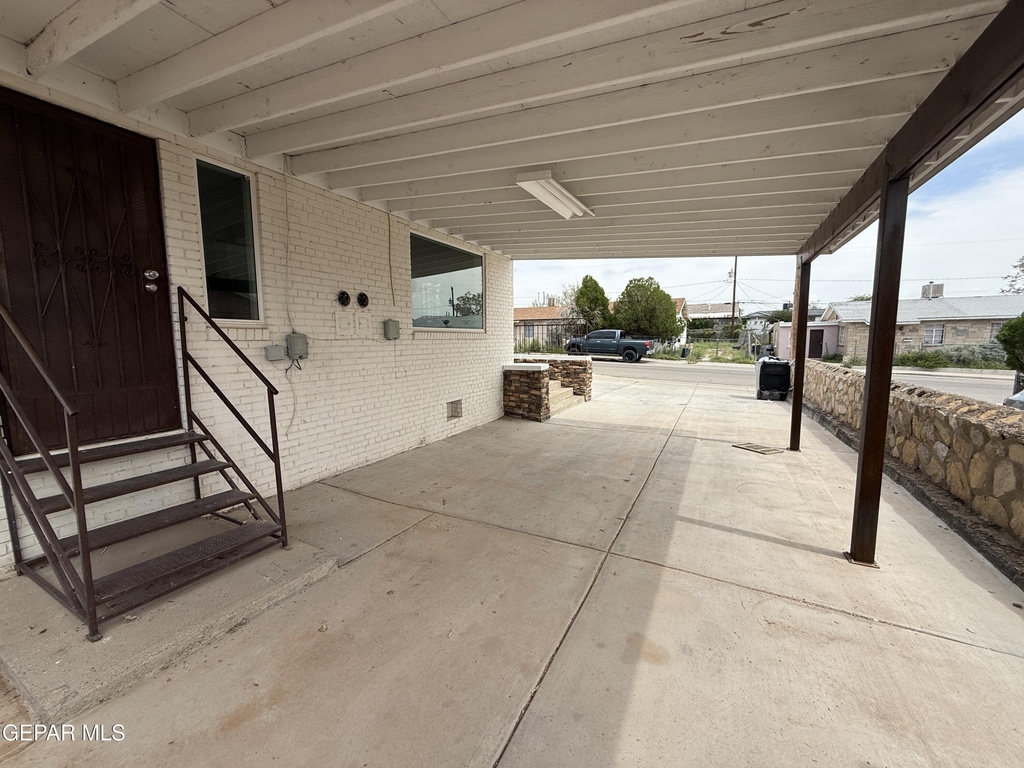 1109 Huckleberry Street - Photo 12