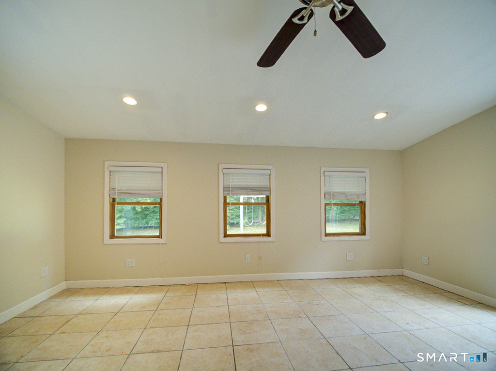197 Maple Avenue - Photo 31