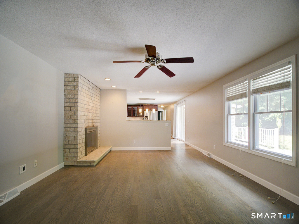 197 Maple Avenue - Photo 17