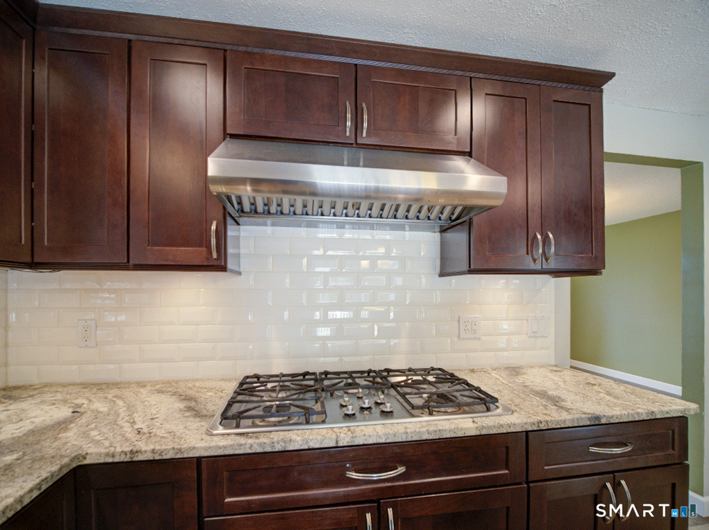 197 Maple Avenue - Photo 26