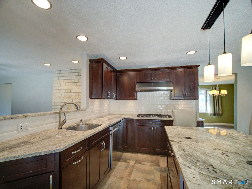 197 Maple Avenue - Photo 20