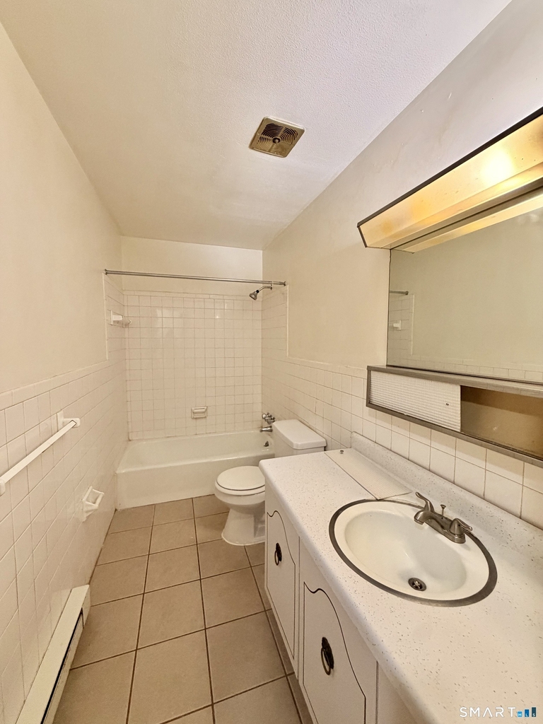 457 Whalley Avenue - Photo 2