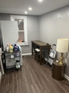 505 S Main St - Photo 1