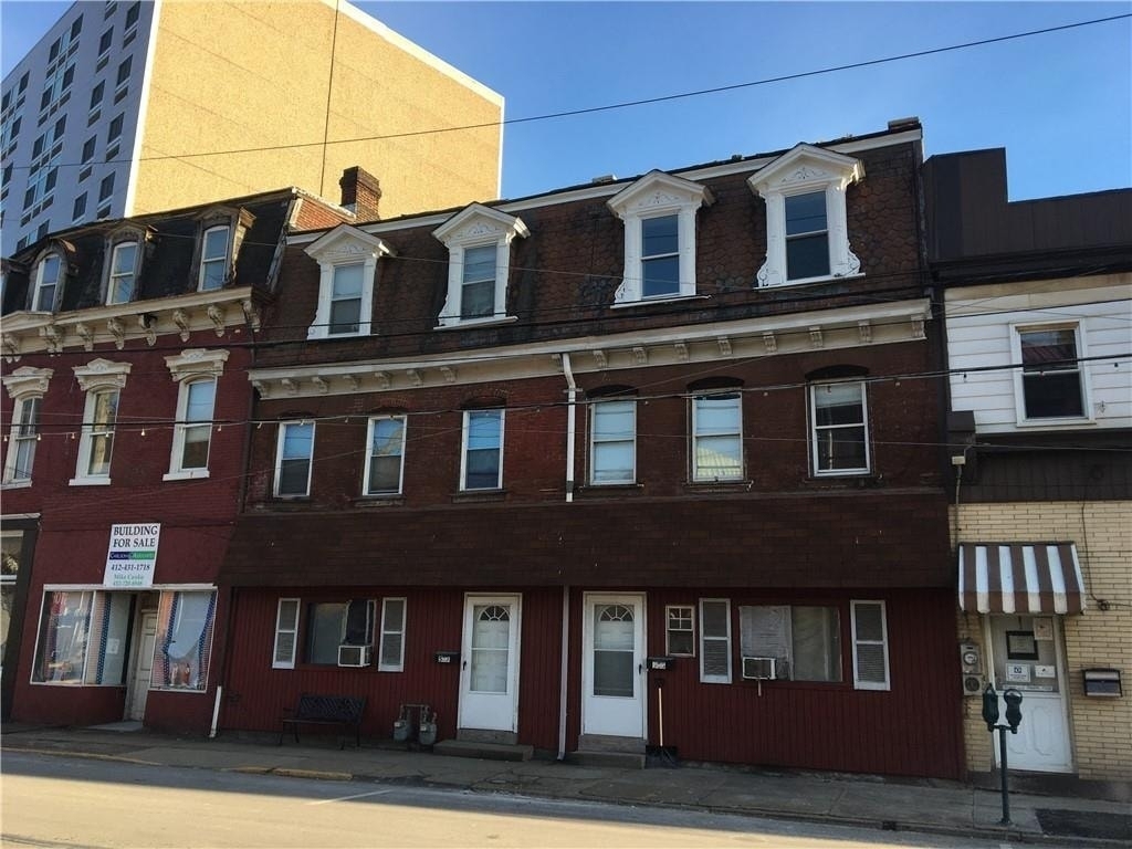 505 S Main St - Photo 0