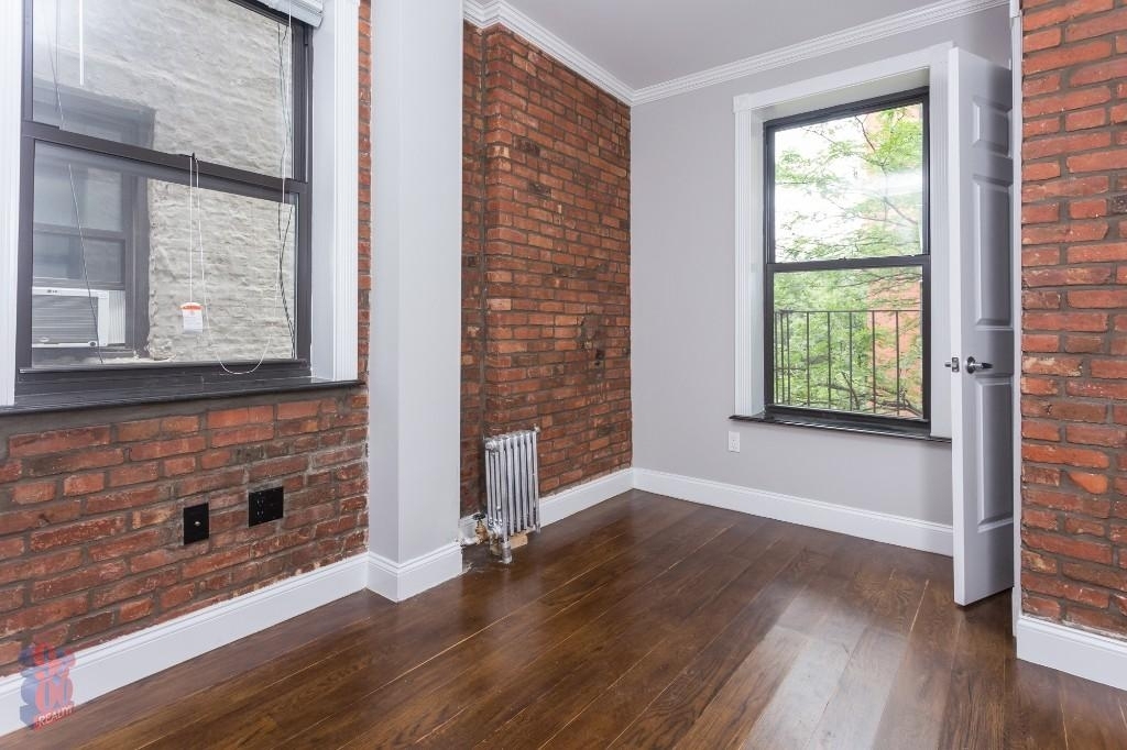 3 W 103RD ST - Renovated - Photo 4