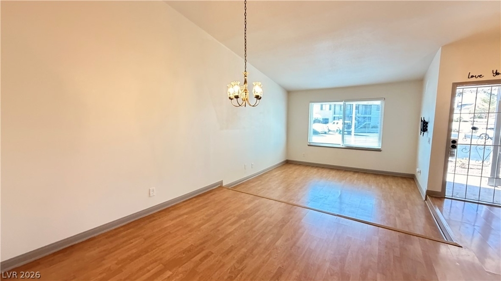2783 Carnation Lane - Photo 6