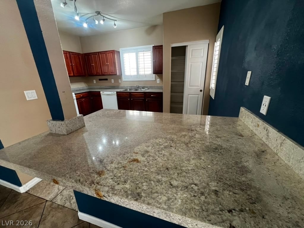 3925 Lazy Pine Street - Photo 8