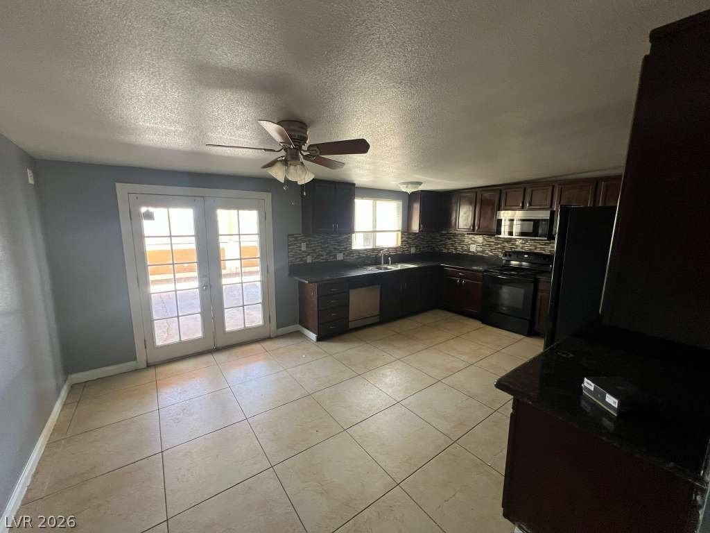 913 Shadow Mountain Place - Photo 20