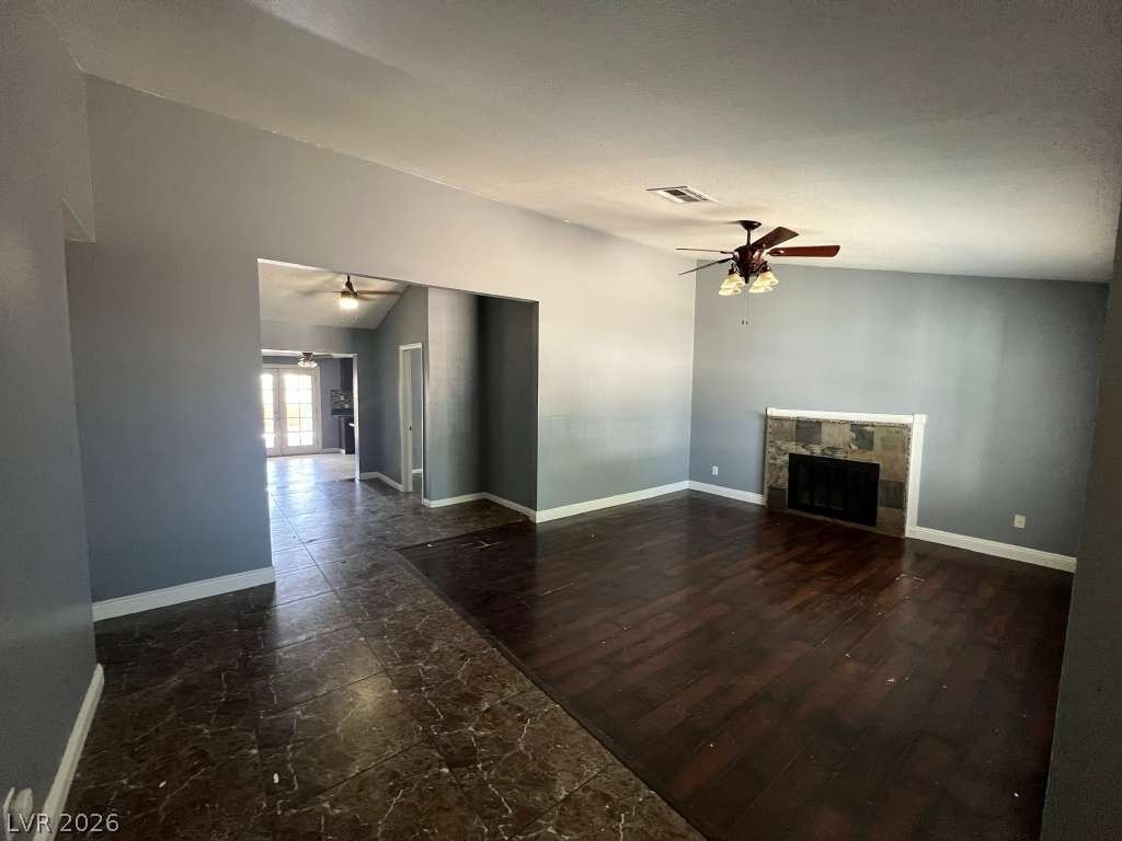 913 Shadow Mountain Place - Photo 2