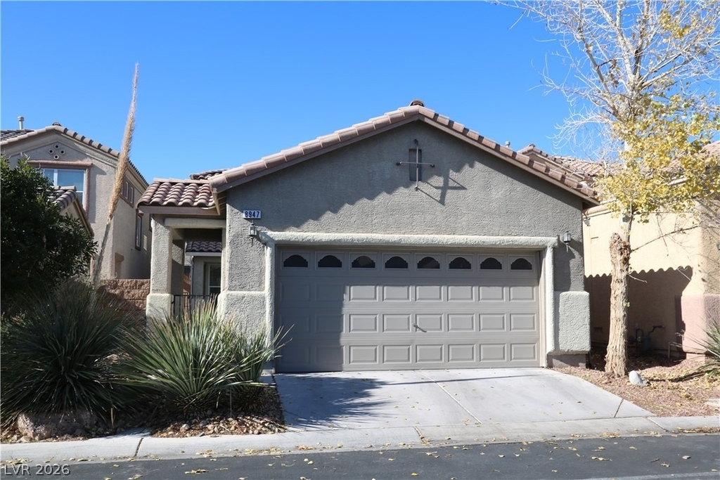 8947 College Green Street - Photo 0