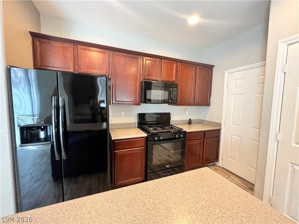 8947 College Green Street - Photo 9
