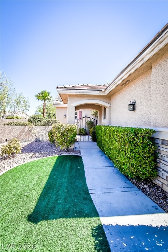 10243 Bright Harbor Avenue - Photo 2