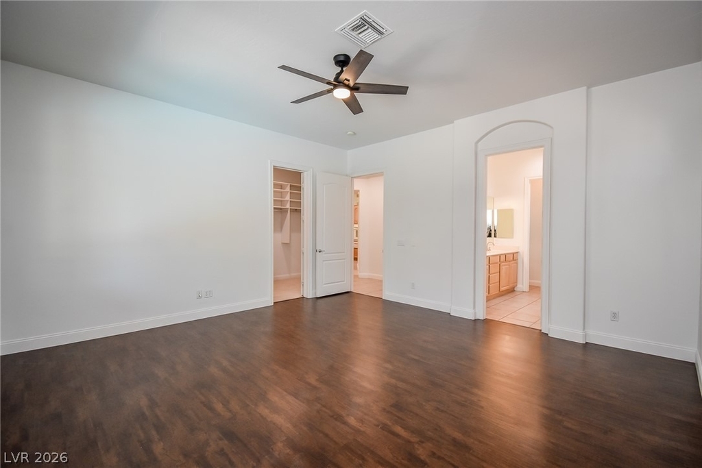10243 Bright Harbor Avenue - Photo 17