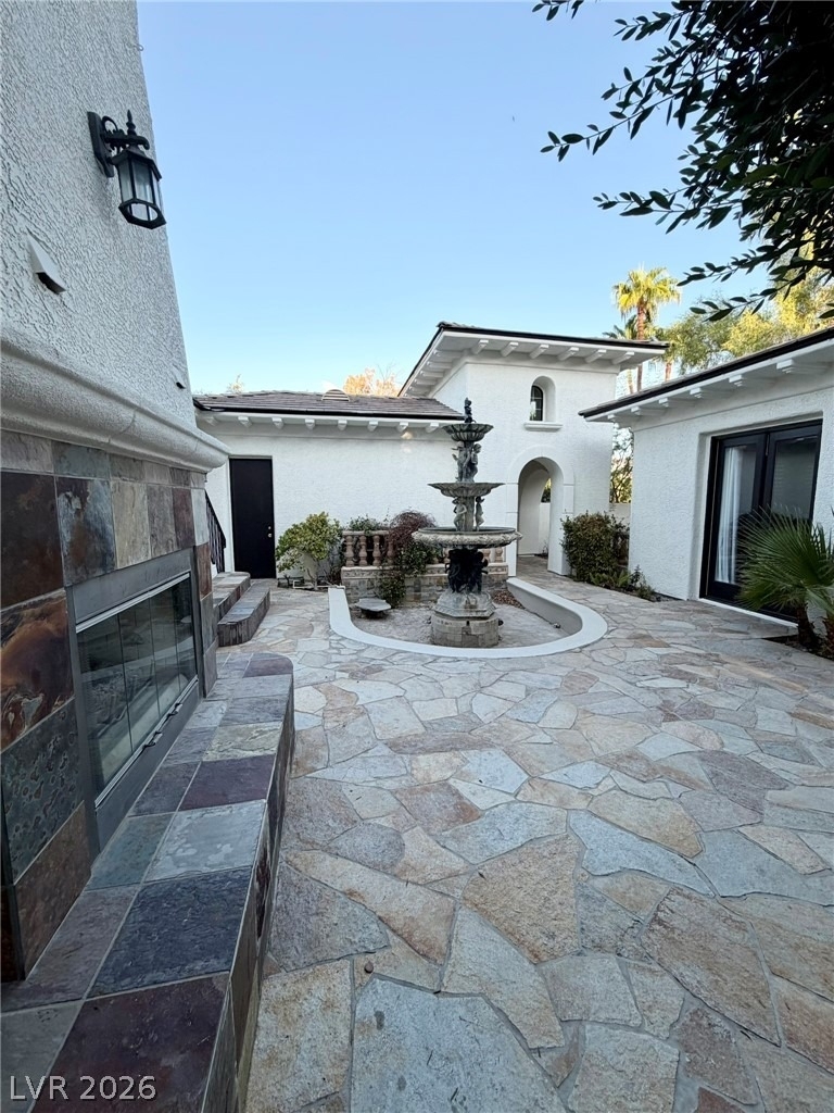 128 S Royal Ascot Drive - Photo 3