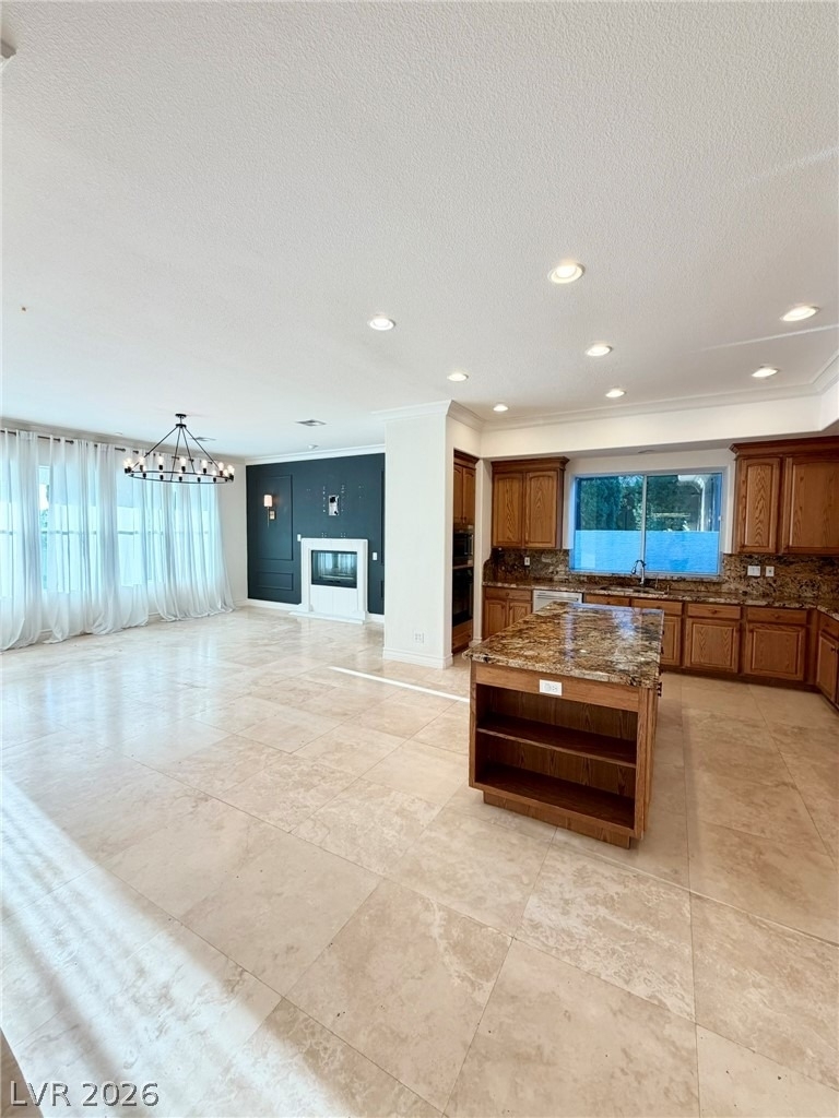 128 S Royal Ascot Drive - Photo 9