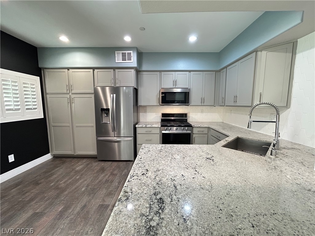 845 Pantara Place - Photo 3