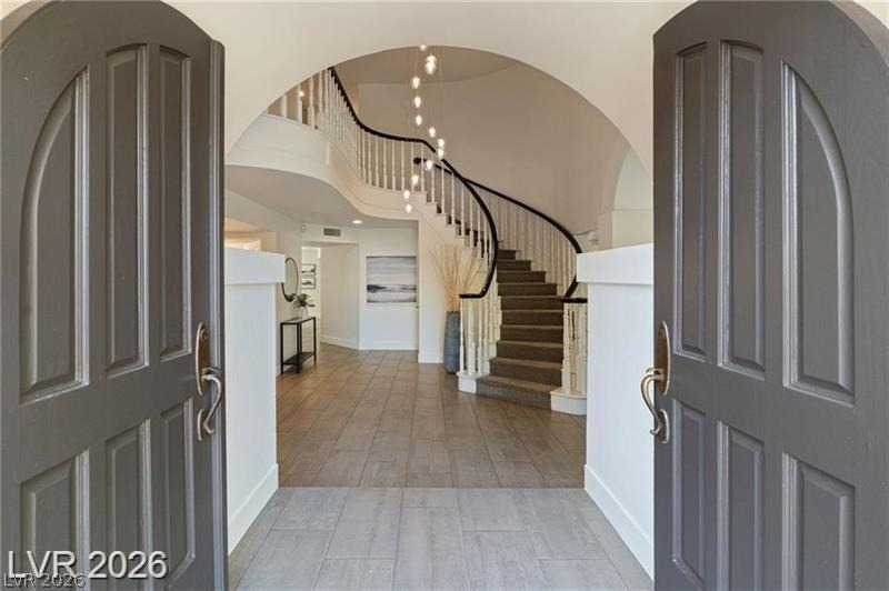 2233 Versailles Court - Photo 4