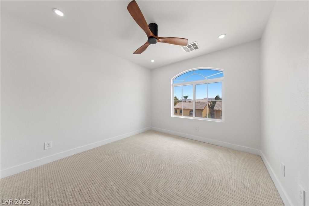 6050 Belvedere Canyon Avenue - Photo 16