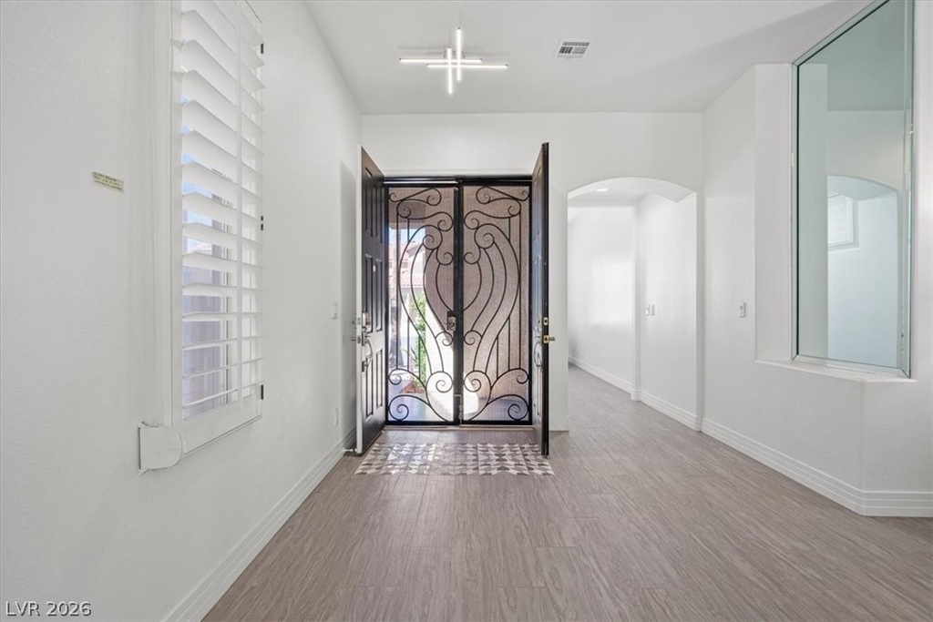 824 Cambridge Cross Place - Photo 5