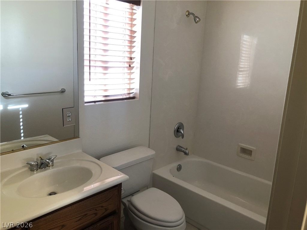 10990 Calcedonian Street - Photo 17
