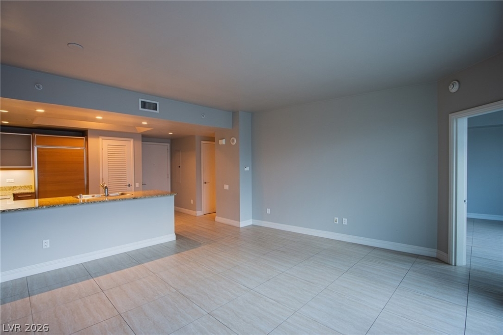 222 Karen Avenue - Photo 5