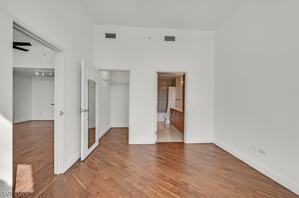 200 W Sahara Avenue - Photo 13