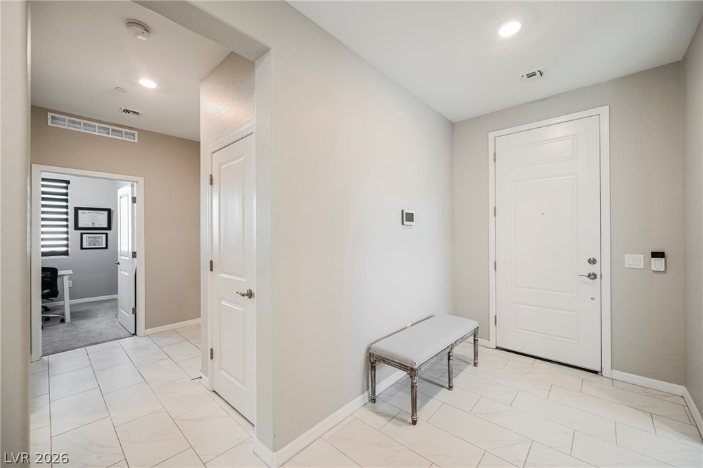23 Cliffwater Street - Photo 42