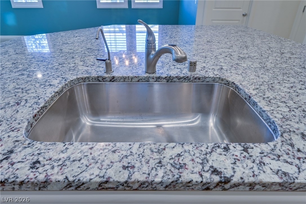 2983 Duverney Avenue - Photo 24
