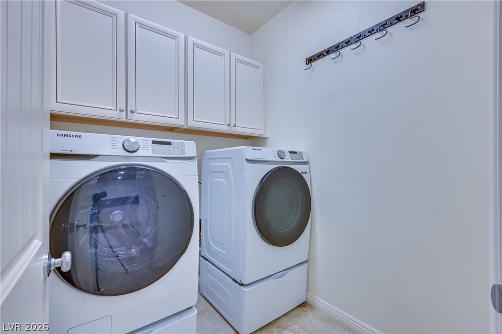 2983 Duverney Avenue - Photo 15