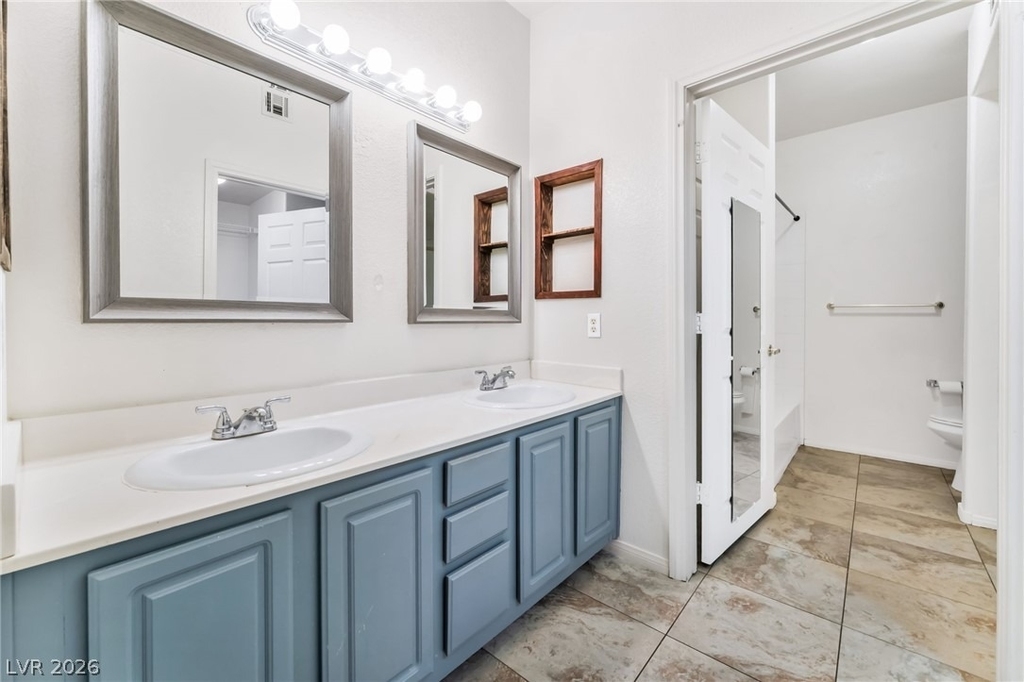 6164 Pine Villa Avenue - Photo 13