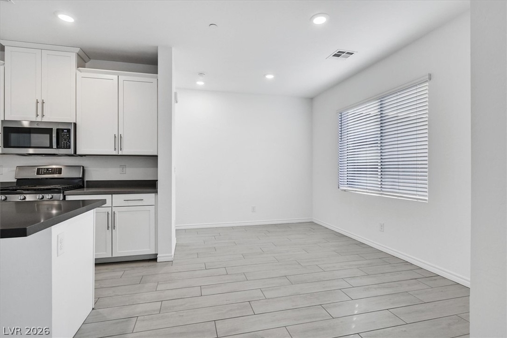 303 Fletcher Falls Street - Photo 8