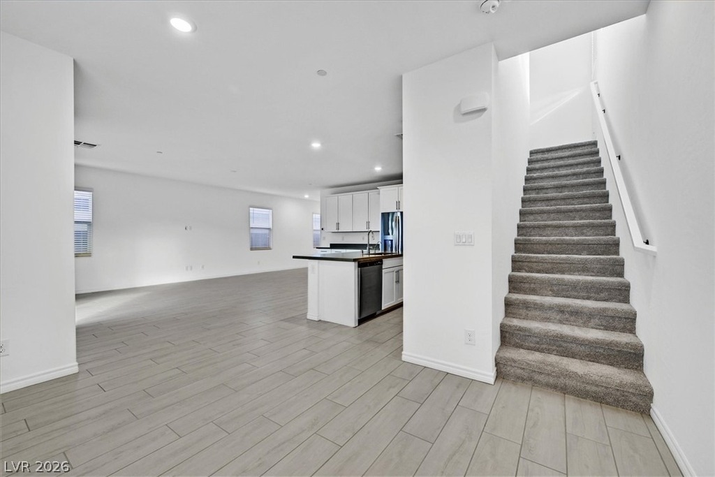303 Fletcher Falls Street - Photo 9