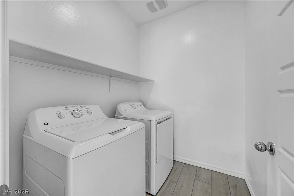 303 Fletcher Falls Street - Photo 24