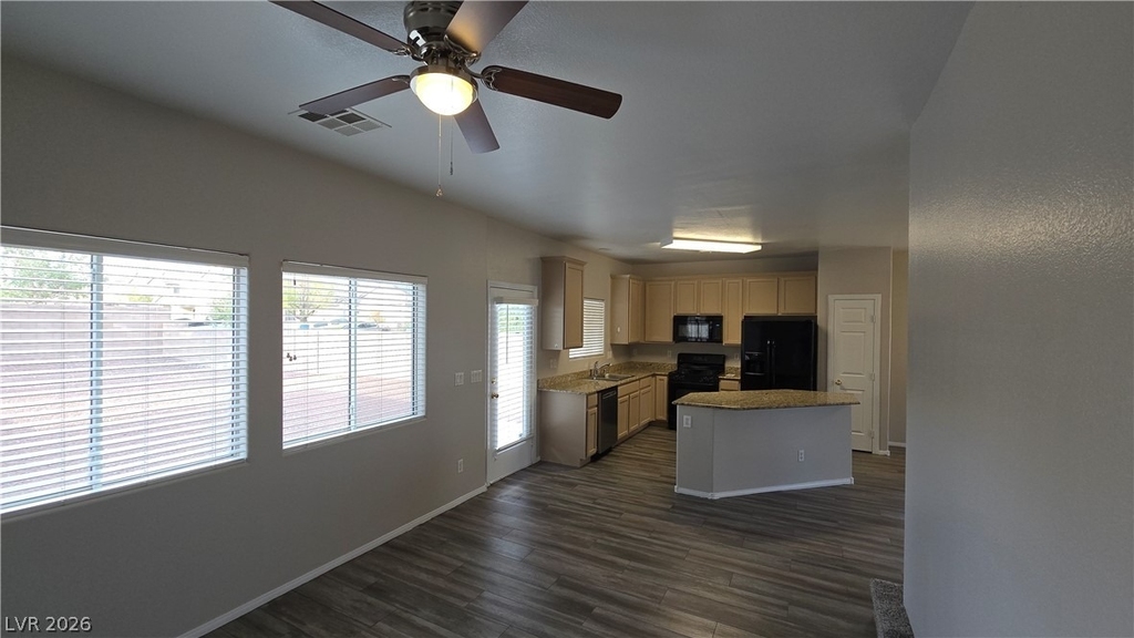 2920 Bridleton Avenue - Photo 5