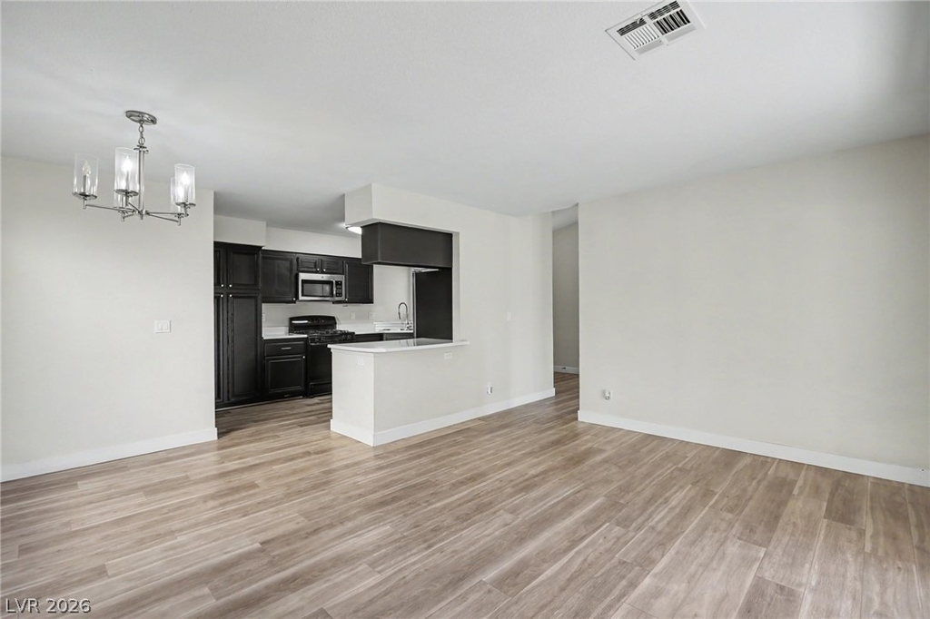 6413 Sterling Springs Parkway - Photo 11