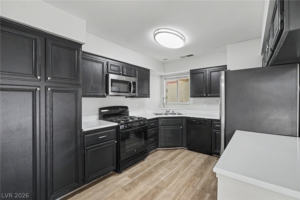 6413 Sterling Springs Parkway - Photo 12