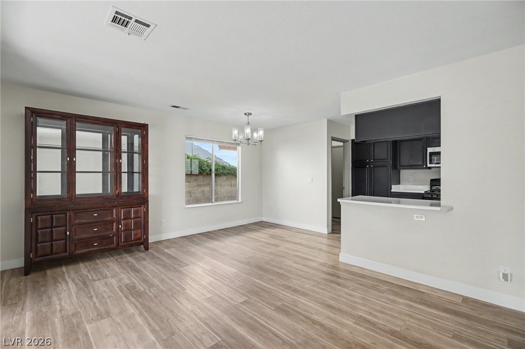 6413 Sterling Springs Parkway - Photo 9