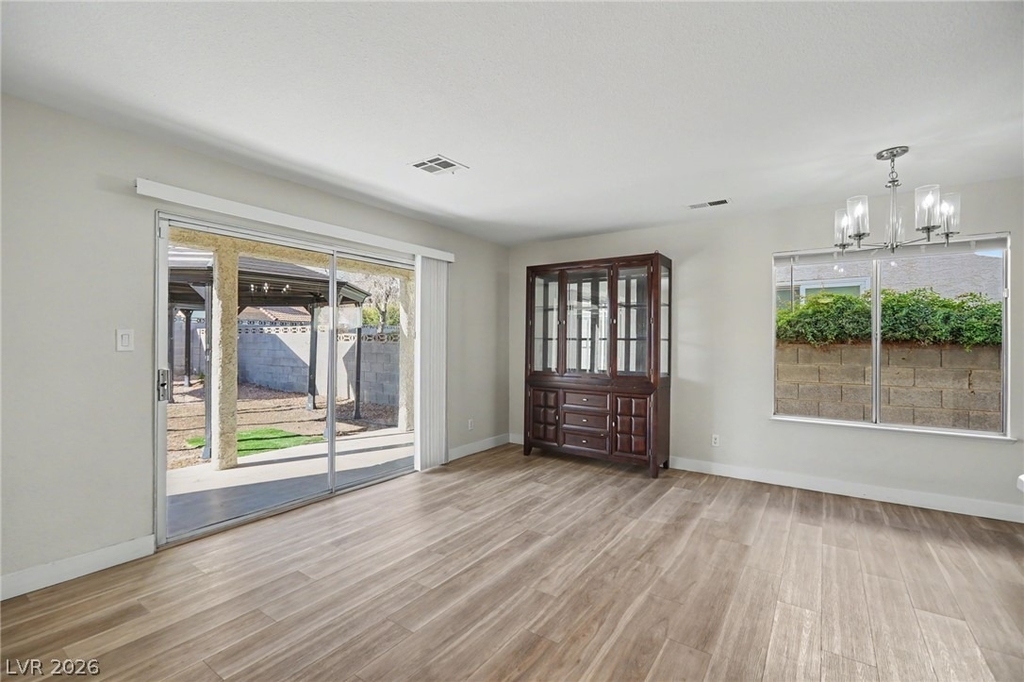 6413 Sterling Springs Parkway - Photo 8