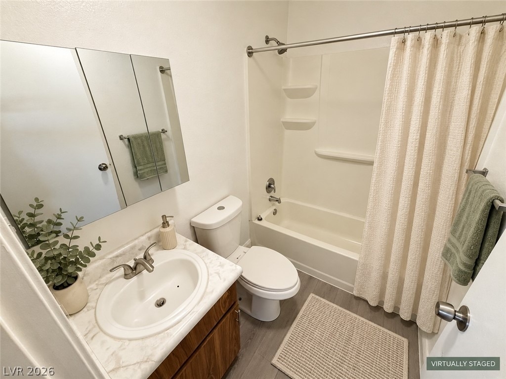 225 E Foster Avenue - Photo 3