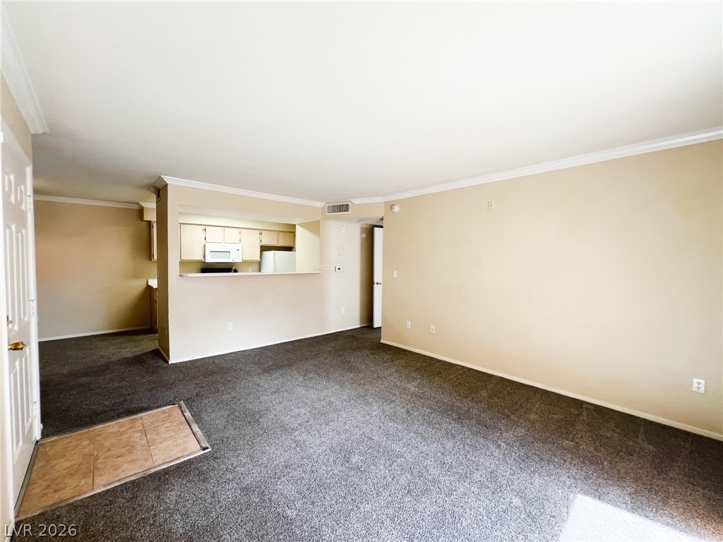 1150 N Buffalo Drive - Photo 11