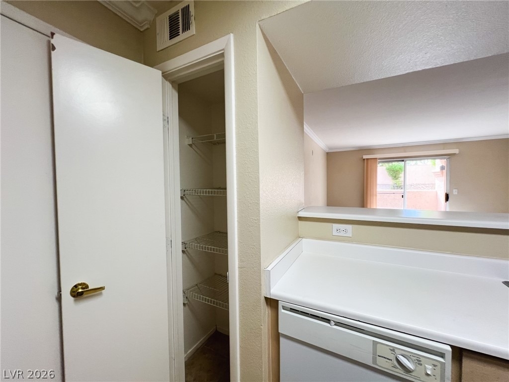 1150 N Buffalo Drive - Photo 36