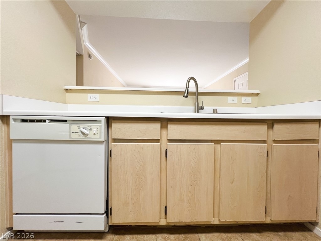 1150 N Buffalo Drive - Photo 30