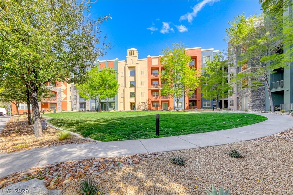 62 E Serene Avenue - Photo 0
