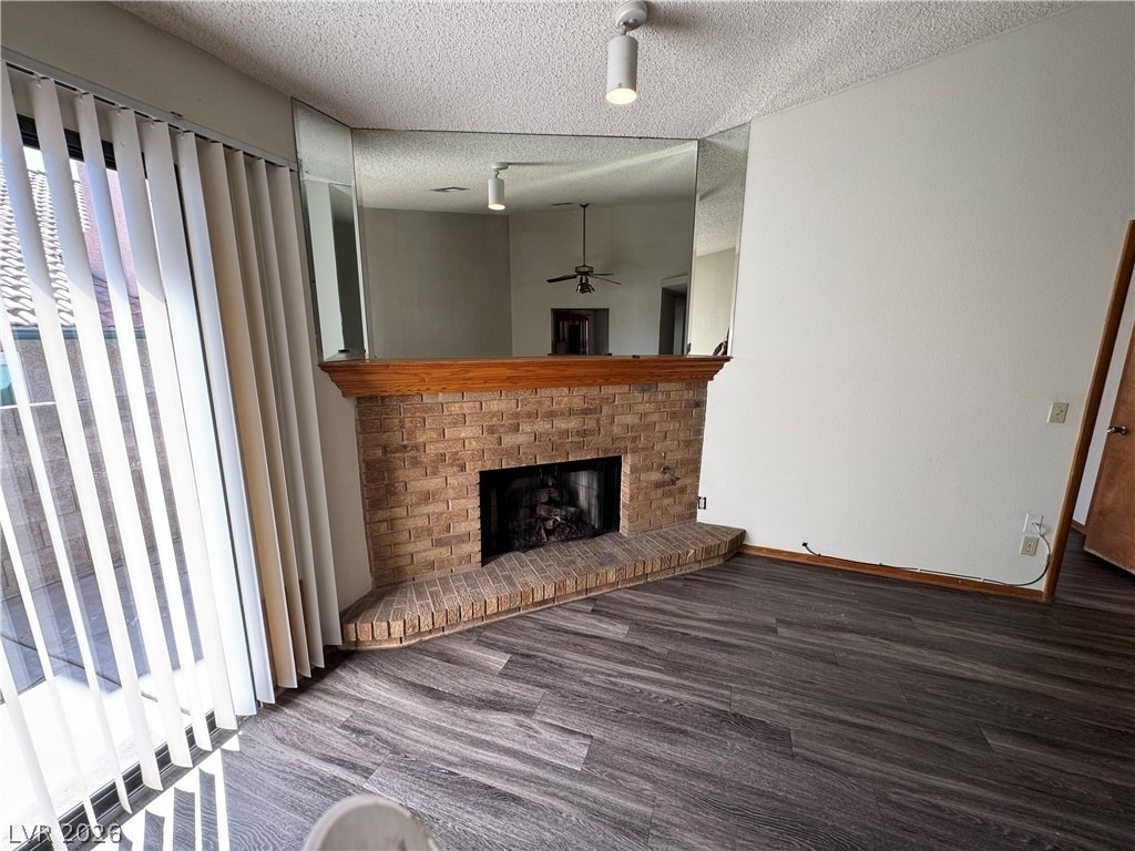 328 Caracas Drive - Photo 4