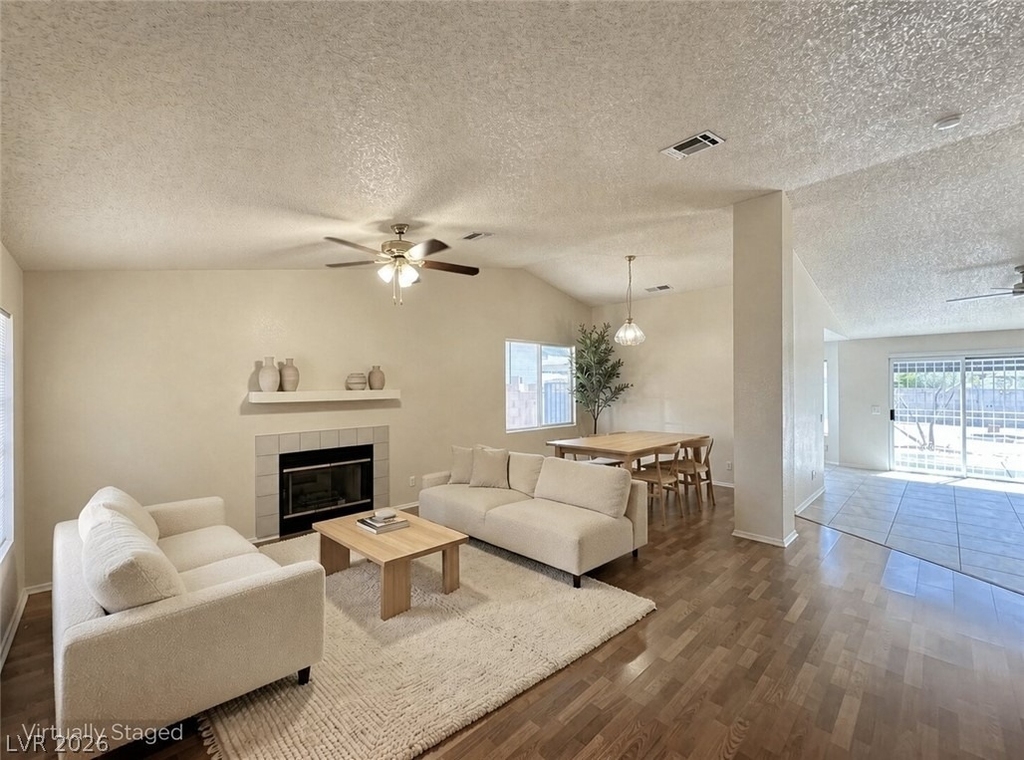 3822 Flickering Star Drive - Photo 3