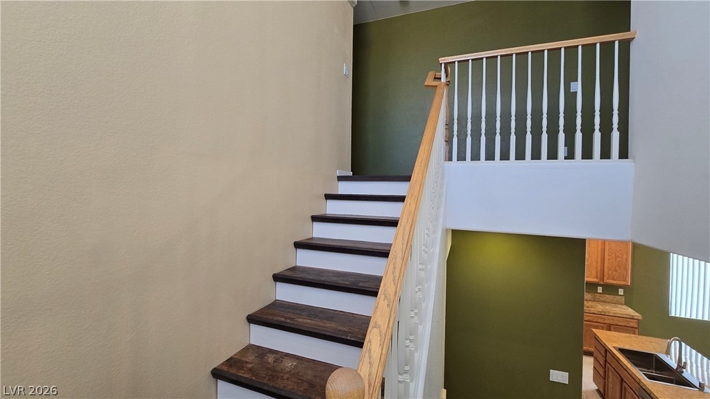 3902 W El Campo Grande Avenue - Photo 17