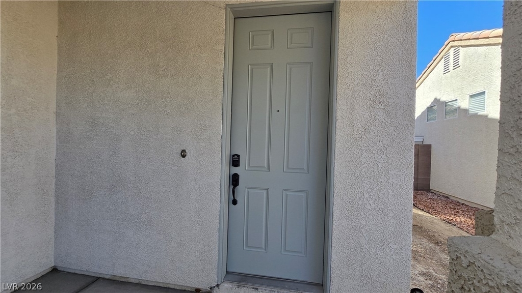 3902 W El Campo Grande Avenue - Photo 2