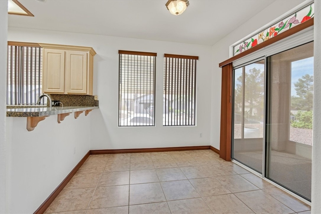 2194 Picture Rock Avenue - Photo 6