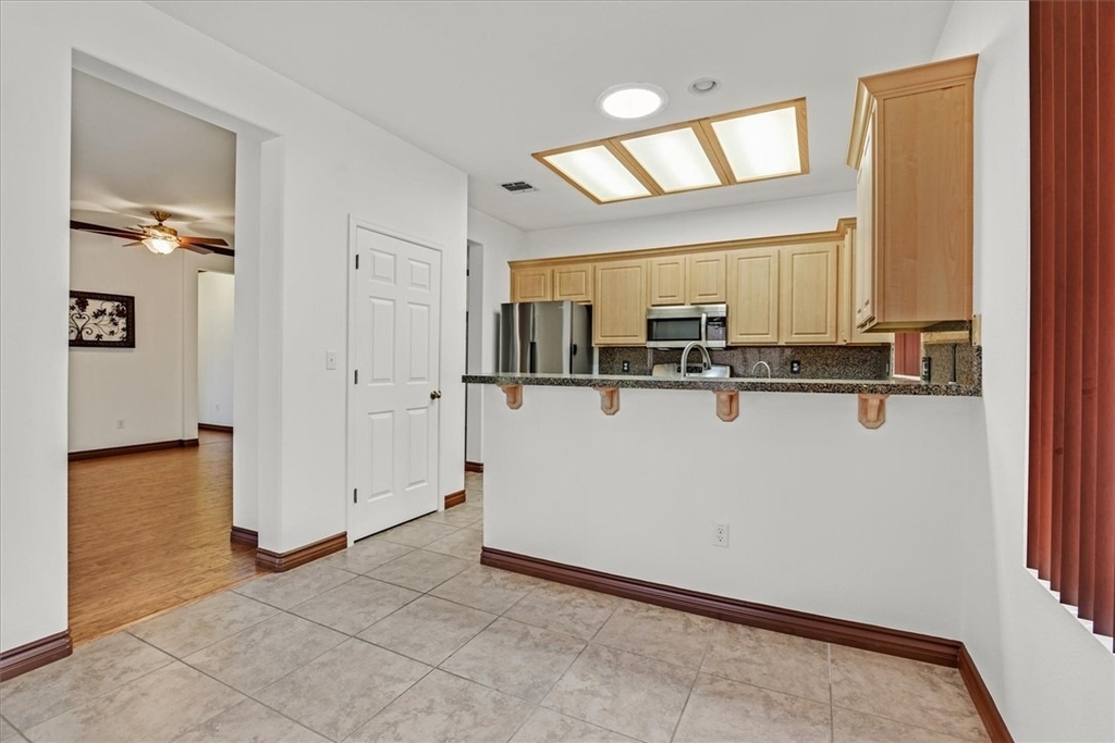 2194 Picture Rock Avenue - Photo 5